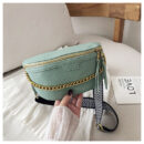 Sac banane en cuir avec chaîne pour femme – Image 6