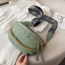 Sac banane en cuir avec chaîne pour femme – Image 4