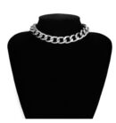 Colliers avec pendentifs en perles synthétiques style punk de qualité pour femmes – Image 3