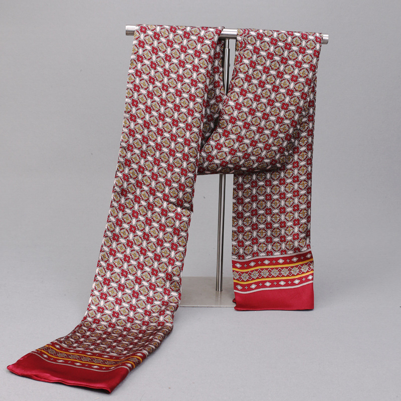 846074359821.jpg Foulard en soie pour homme – Image 1